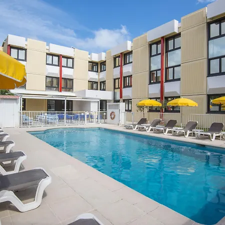 Ibis Styles Cap 3000 Aeroport Otel